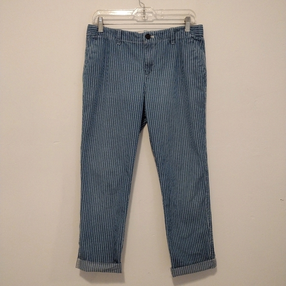 Gap - Striped Slim Boyfriend Chino Crop Pants - Picture 13 of 13